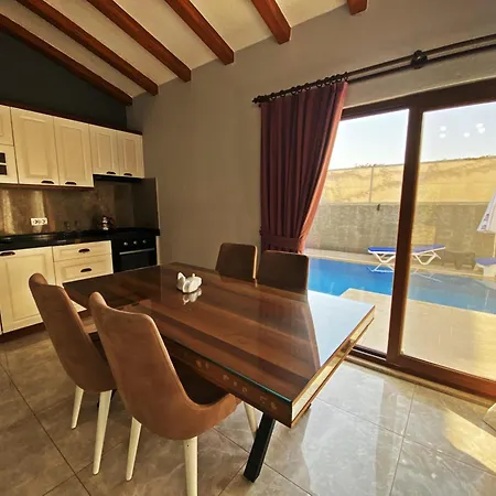 Likya Safir 2+1 Villa, Oezel Havuzlu, 费特希耶