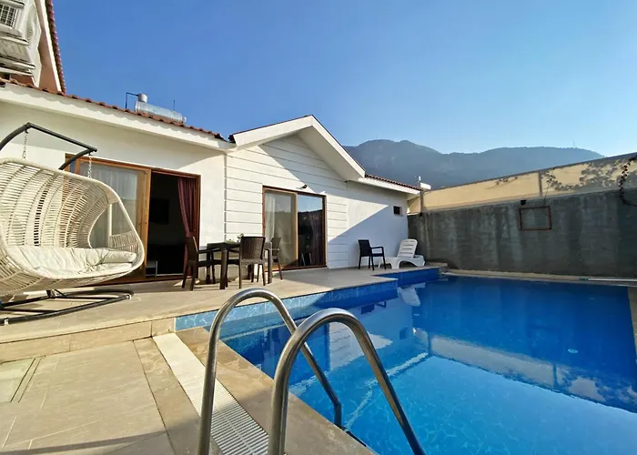 Likya Safir 2+1 Villa, Oezel Havuzlu, Vilă Fethiye