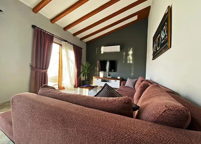 Likya Safir 2+1 Villa, Oezel Havuzlu, Vilă